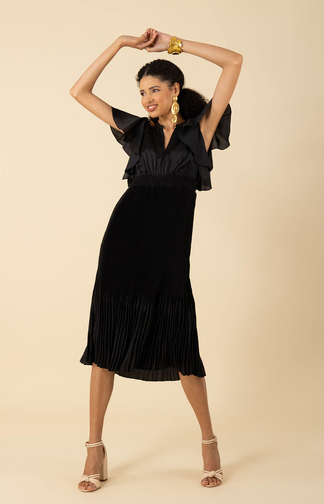 Della Solid Dress