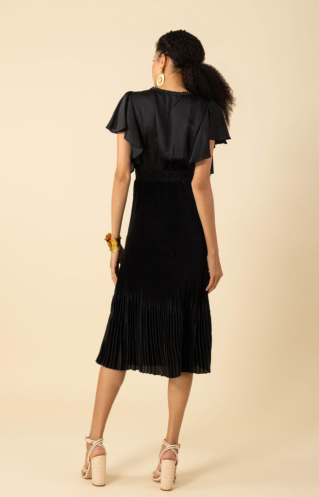 Della Solid Dress